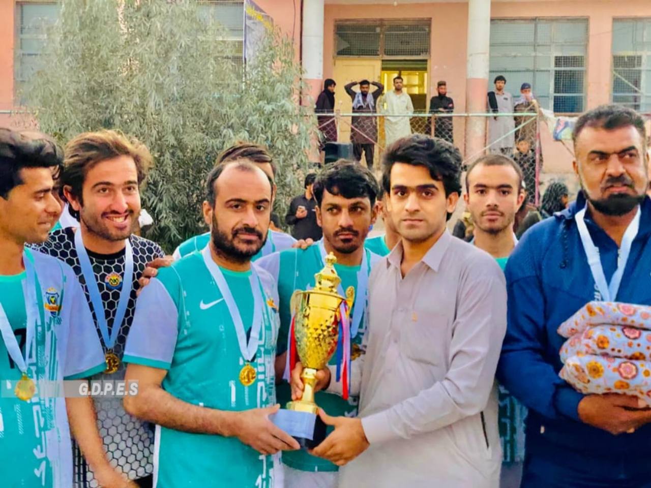 نیمروز؛ مرکز زرنج ښار کې د شپږو لوبډلو ترمنځ د فوټبال لومړی درجه لیګ پای ته ورسېد