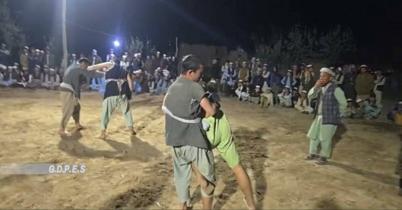 بلخ ؛ مسابقات کورش با اشتراک ۵۰ ورزشکار در ولسوالی چهاربولک برگزار شد