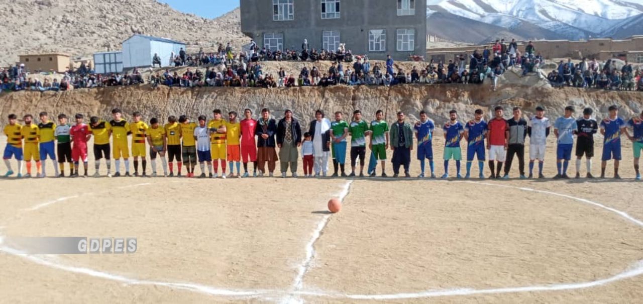 دایکندي؛ شهرستان ولسوالۍ کې د ۲۱ لوبډلو ترمنځ د فوټبال ژمني جام سيالۍ پای ته ورسېدې