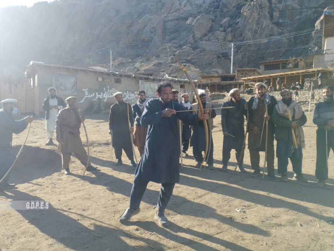 نورستان؛ رقابت‌های تیر و کمان با اشتراک ۱۶ تیم در مرکز آغاز شد