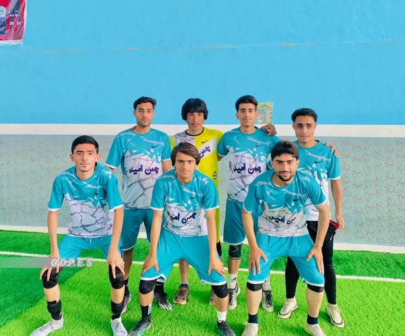 نیمروز؛ رقابت‌های فوتسال با اشتراک ۸تیم در شهر زرنج آغاز شد