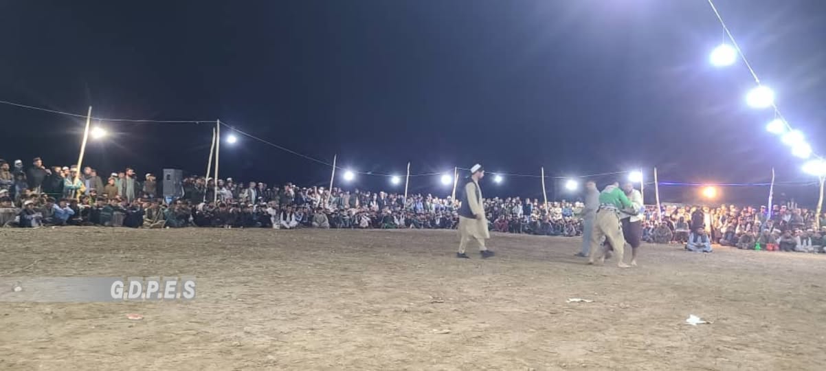 کندز؛ رقابت های کورش با اشتراک ۸۰ تن در ولسوالی قلعه‌زال برگزار شد