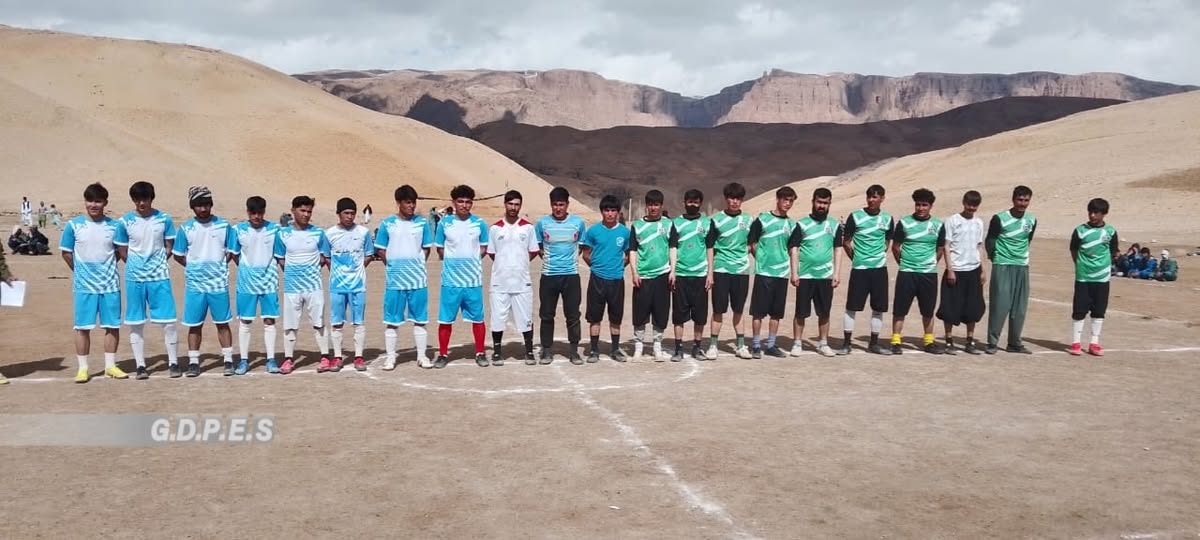 بامیان؛ رقابت‌های فوتسال با اشتراک ۶ تیم در ولسوالی یکاولنگ آغاز شد