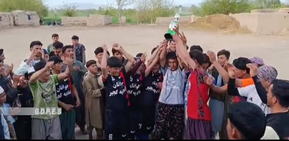 کندز؛ امام صاحب ولسوالۍ کې د ۱۸ لوبډلو ترمنځ د فوټبال سيالۍ پای ته ورسېدې