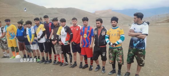 پروان؛ غوربند ولسوالۍ کې د ۲۴ لوبډلو ترمنځ د فوټبال سيالۍ پای ته ورسېدې