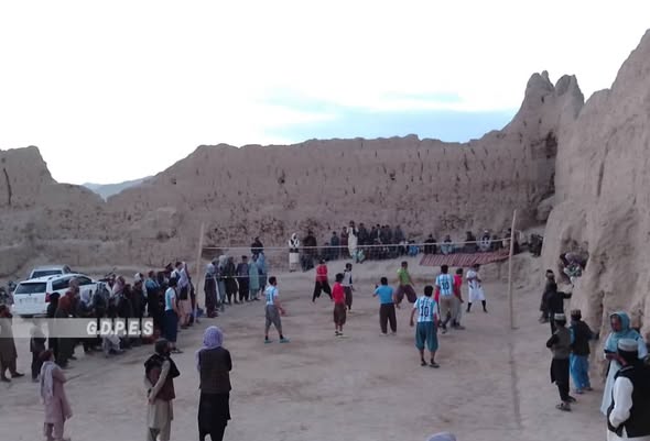 مسابقات والیبال میان ده تیم در ولسوالی واغظ ولایت غزنی راه اندازی گردید