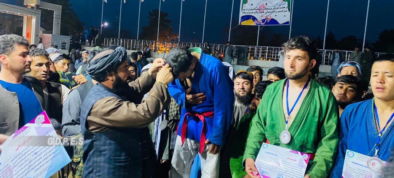 مسابقات کورش با اشتراک ۹۰ ورزشکار در مرکز ولایت فاریاب برگزار گردید