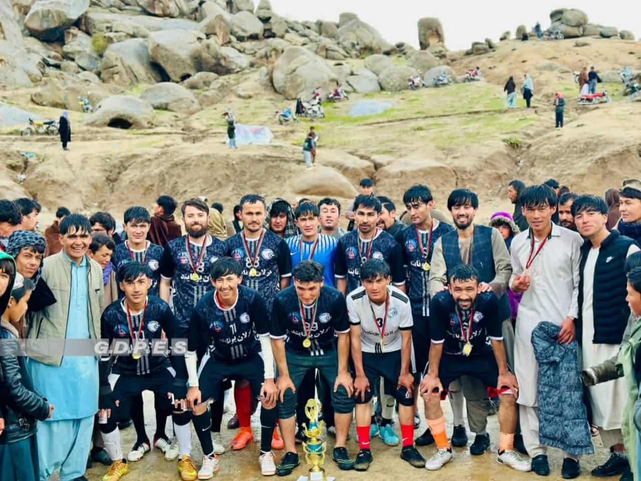 مسابقات فوتبال میان شش تیم در ولسوالی شهرستان ولایت دایکندی به پایان رسید