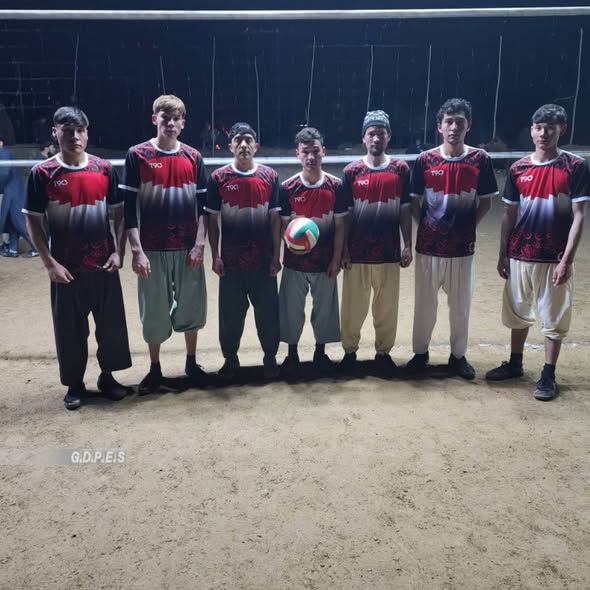 جوزجان؛ رقابت‌های والیبال با اشتراک ۶ تیم در شهر شبرغان به پایان رسید