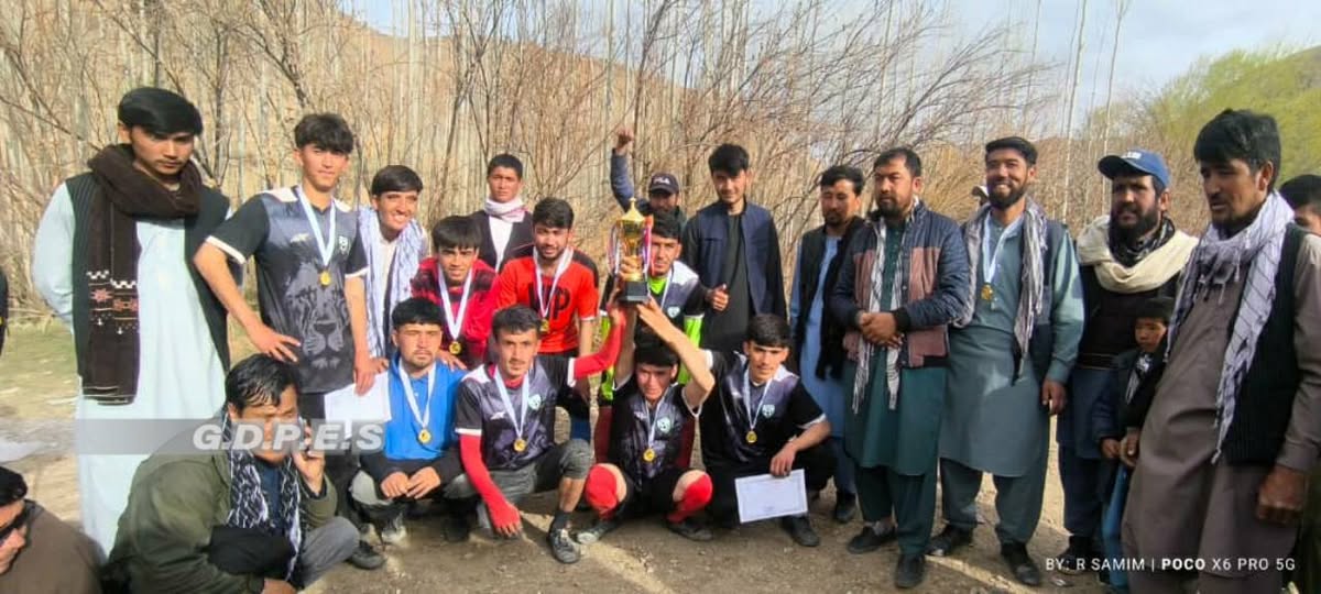 مسابقات فوتسال میان ۱۶ تیم در ولسوالی اشترلی ولایت دایکندی به پایان رسید