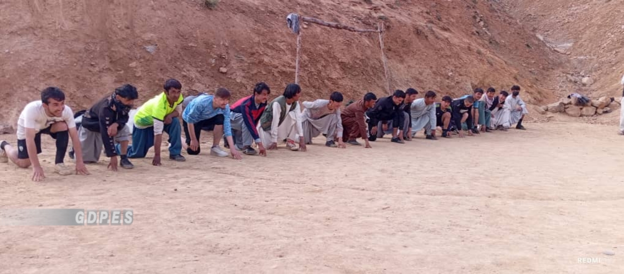 مسابقات دوش میان بیست ورزشکار در ولسوالی اشترلی ولایت دایکندی برگزار گردید