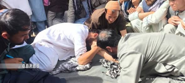 مسابقات دست کشتی میان ۲۲ ورزشکار در ولسوالی اشترلی ولایت دایکندی برگزار گردید