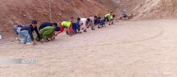 مسابقات دوش میان پانزده ورزشکار در ولسوالی اشترلی ولایت دایکندی برگزار گردید