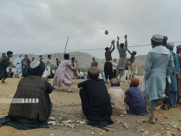 زابل؛ ارغنداب ولسوالۍ کې د لس لوبډلو ترمنځ د والیبال سیالۍ پای ته ورسېدې