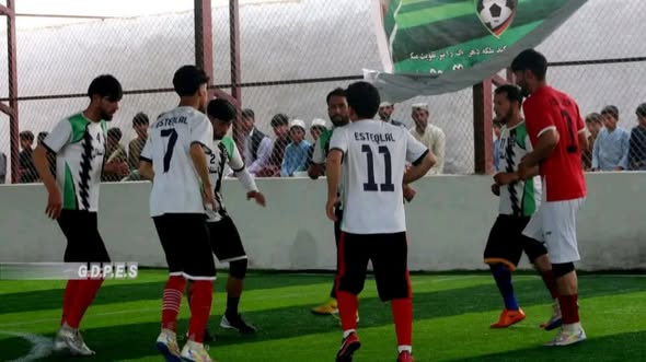 کندز؛ په دشت ارچي ولسوالۍ کې د ۴ میلیونه افغانیو په لګښت د فوټسال جمنازیم پرانیستل شو