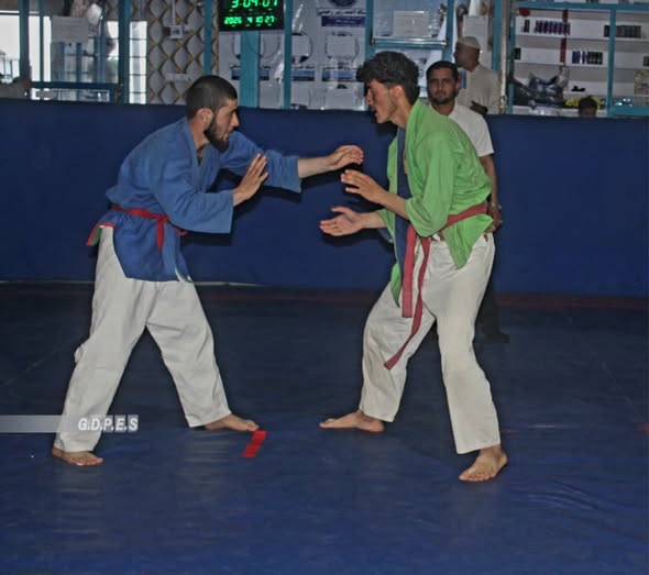 بلخ کې د ۹۰ پهلوانانو ترمنځ د کورش ټاکنيزې سيالۍ وشوې