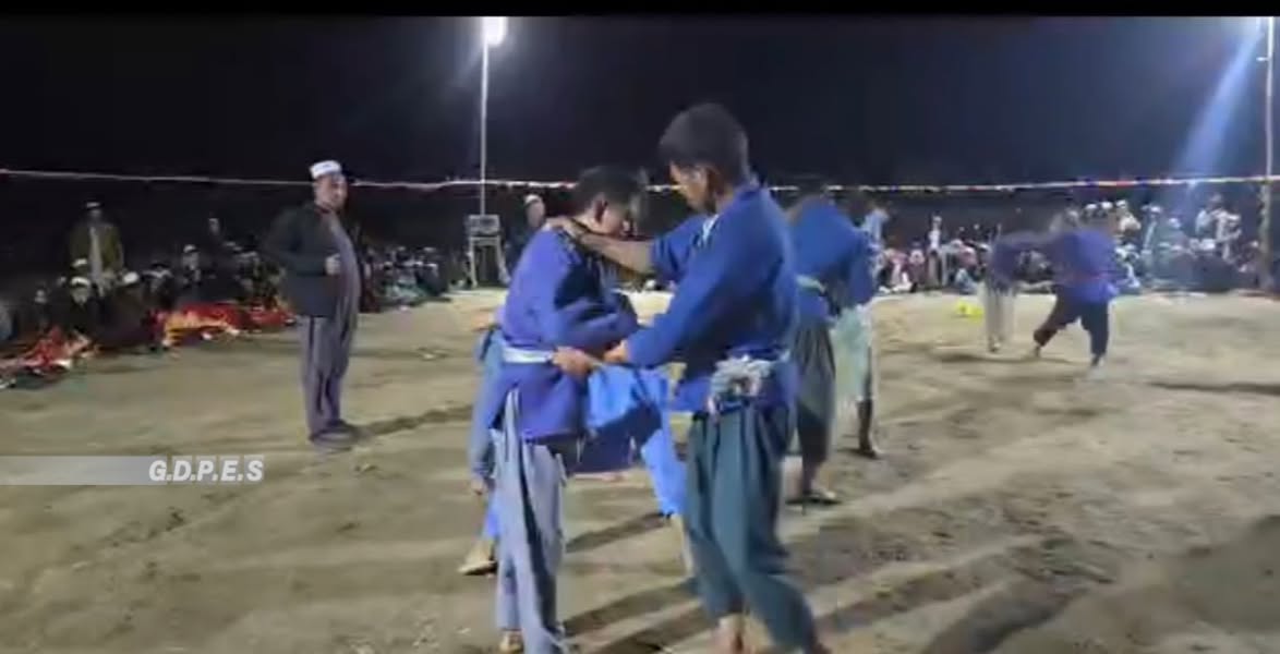 بلخ؛ شورتپې ولسوالۍ کې د ۶۰ پهلوانانو ترمنځ د کورش سیالۍ وشوې