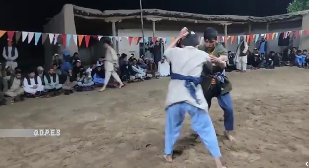 بلخ؛ شورتپې ولسوالۍ کې د ٤٠ پهلوانانو ترمنځ د کورش سیالۍ وشوې