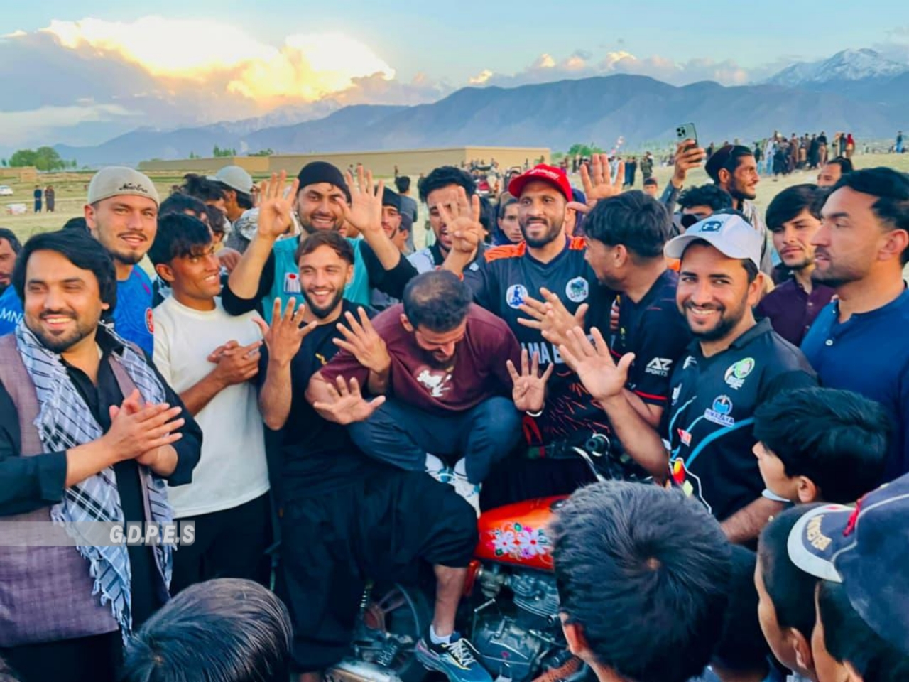 ننگرهار؛ شېرزاد ولسوالۍ کې د ټېپ بال کرېکټ سیالۍ پای ته ورسېدې