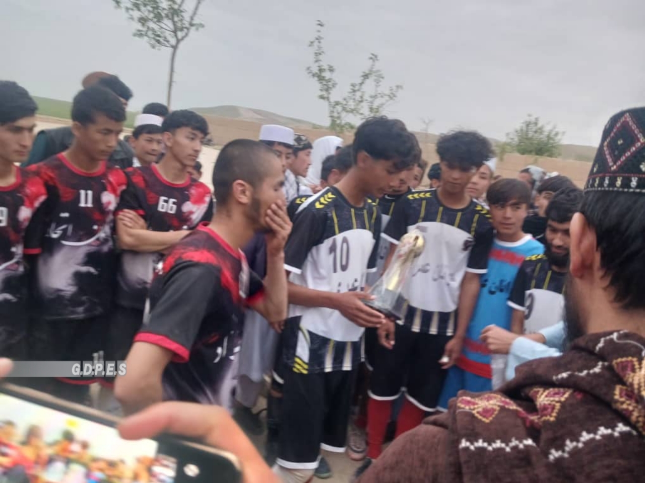 کندز؛ رقابتهای فوتبال میان ۱۸ تیم در ولسوالی کلباد به پایان رسید