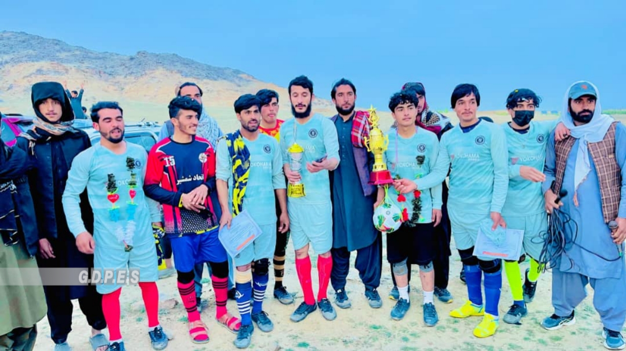 غزنی؛ تورنمنت فوتبال در قریه محمد خان ولسوالی واغظ میان ۱۲ تیم به پایان رسید