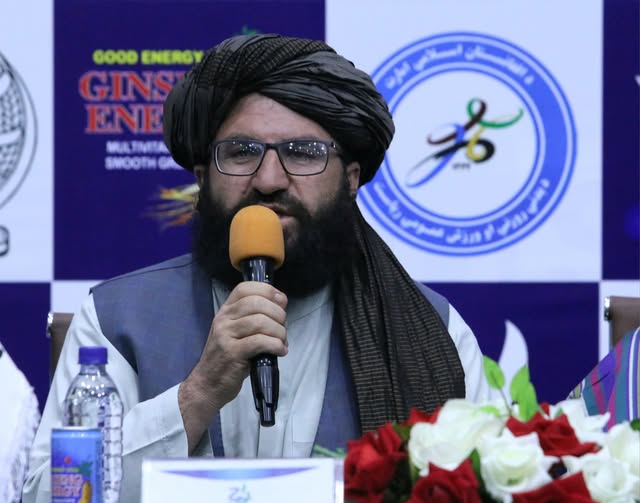 د ورش ادارې عمومي رئیس مولوي احمدالله وثیق خبریالانو ته په ځواب کې: