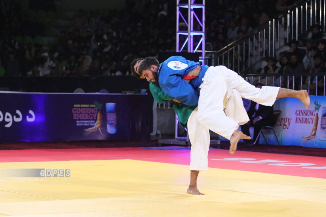 آغاز دومین روز جشنواره بین‌المللی کشتی‌های سنتی؛