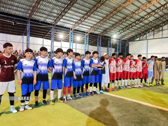 تخار؛ خواجه بهاوالدین ولسوالۍ کې د ۱۲ لوبډلو ترمنځ د فوټسال سيالۍ پای ته ورسېدې