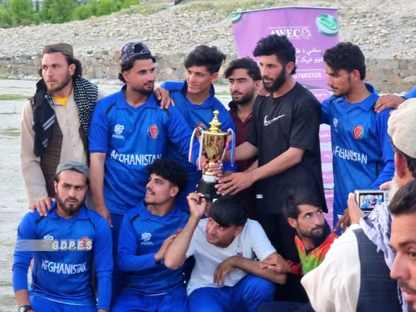 قرغيو ولسوالۍ لوبډلې د لغمان ټېپ بال کرېکټ سياليو اتلولي وگټله