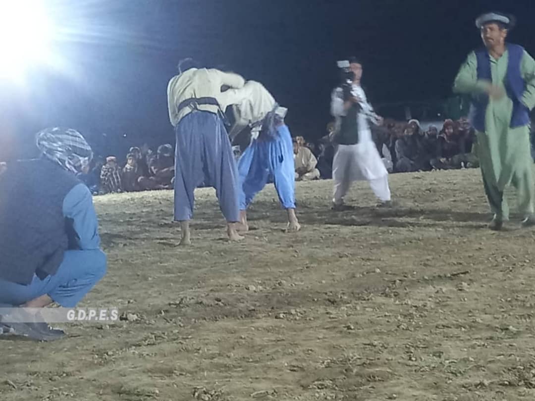 بلخ؛ چاهي ولسوالۍ کې د ٧٠ پهلوانانو ترمنځ سيالۍ وشوې
