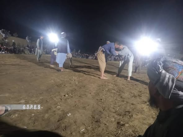 بلخ؛ چاهي ولسوالۍ کې د ٨٠ پهلوانانو ترمنځ سيالۍ وشوې
