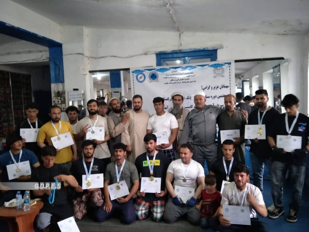 مسابقات تشویقی پاورلیفتینگ با اشتراک ۴۵ ورزشکار در مرکز ولایت کاپیسا برگزار شد
