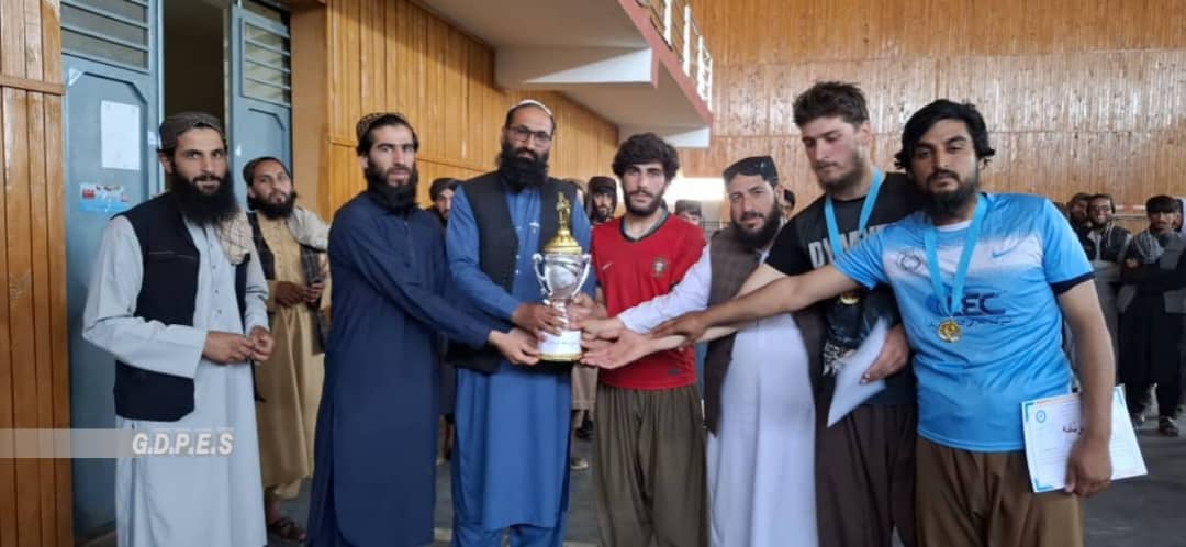 لوگر؛ مرکز پل عالم کې د لوګر پوهنتون څلورو لوبډلو ترمنځ د واليبال سيالۍ پای ته ورسېدې