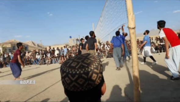 ارزگان؛ مسابقات والیبال میان ۱۸ تیم در ولسوالی خاص ارزگان پایان یافت