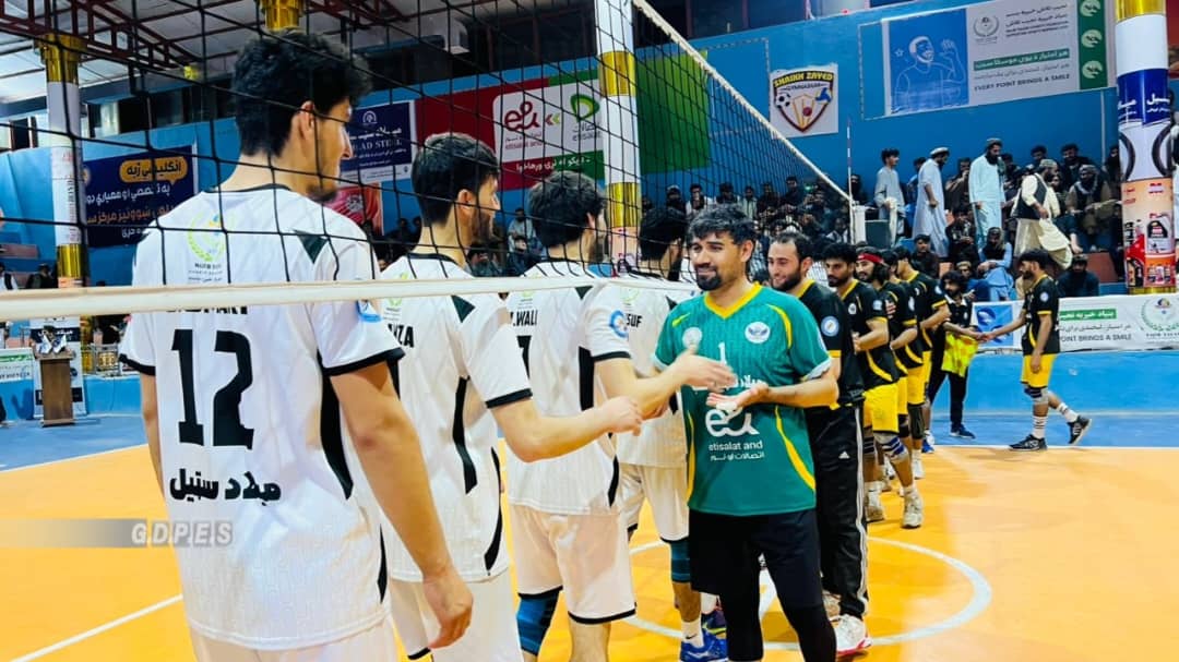 خوست کې د شپږو لوبډلو ترمنځ د نجیب تلاش e& زرغون وطن جام والیبال سیالۍ پای ته ورسېدې