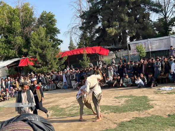مسابقات کشتی محلی با اشتراک ۶۰ ورزشکار در شهر تالقان مرکز ولایت تخار برگزار گردید