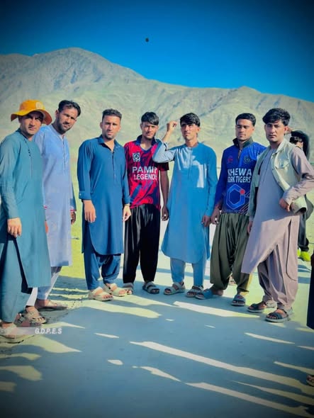 ننګرهار؛ ښېوې ولسوالۍ کې د ٢٦ لوبډلو ترمنځ د ټېپ بال کرېکټ سیالۍ پای ته ورسېدې