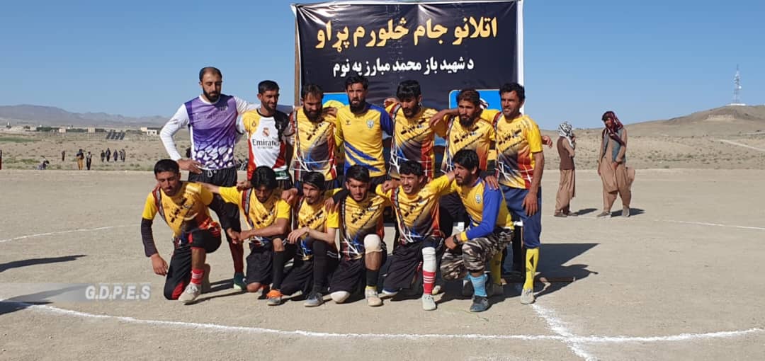 غزني؛ اندړ ولسوالۍ کې د ۳۲ لوبډلو ترمنځ د فوټبال سيالۍ پيل شوې