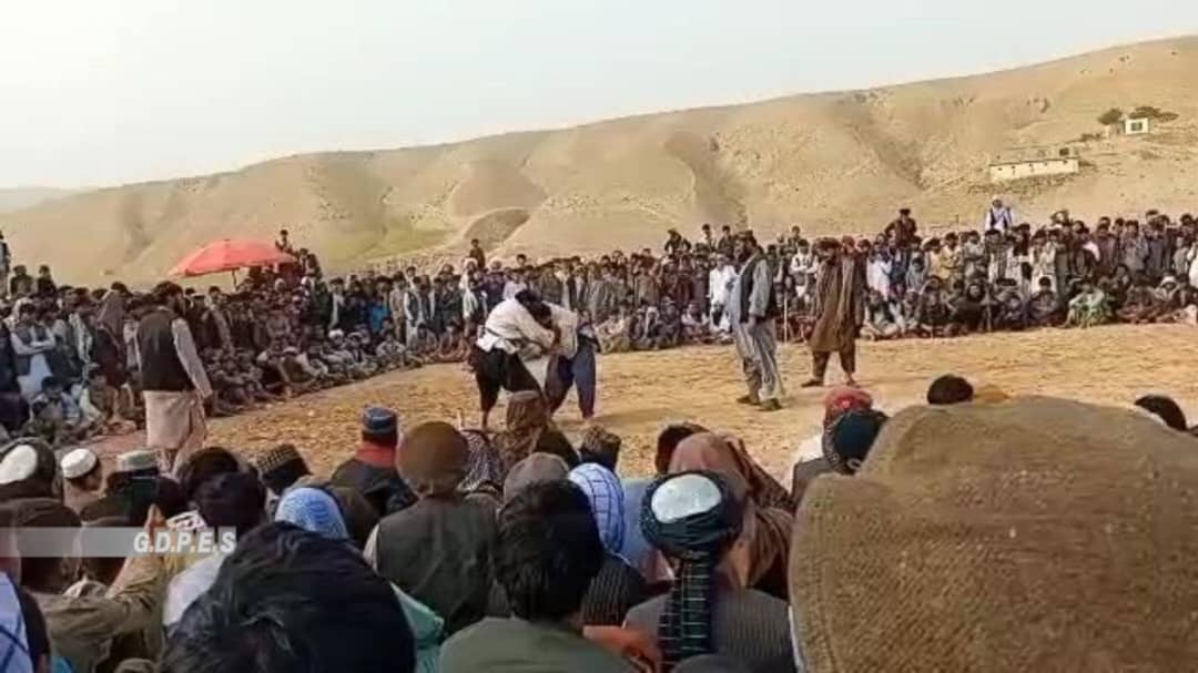 مسابقات پهلوانی محلی میان ۵۶ ورزشکار در ولسوالی نهرین ولایت بغلان برگزار گردید