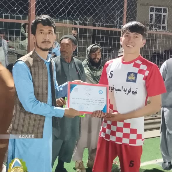 مسابقات فوتسال میان بیست‌و دو تیم در ولسوالی جاغوری ولایت غزنی به پایان رسید
