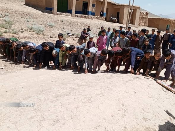 مسابقات دوش میان ۲۶ ورزشکار در ولسوالی پاتوی ولایت دایکندی برگزار گردید
