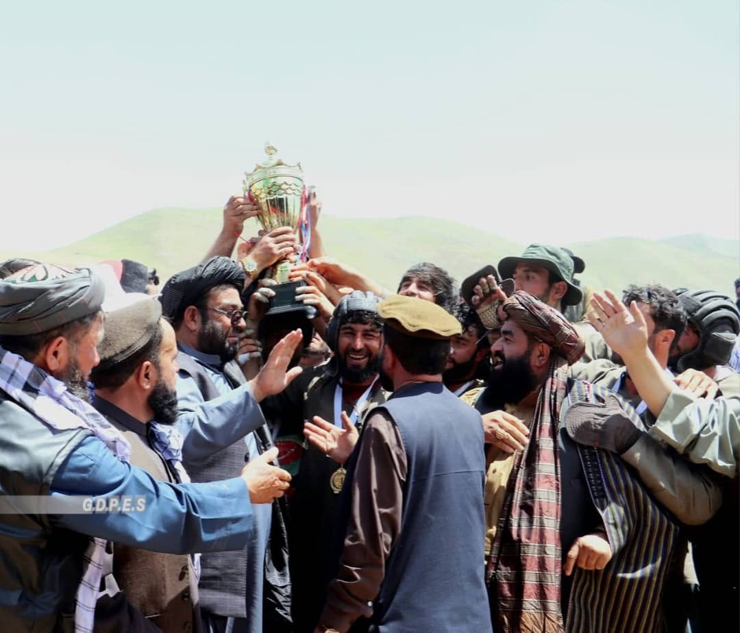 چهارمین دور تورنمنت بزکشی دشت شیوه بدخشان با قهرمانی تیم راغ به پایان رسید
