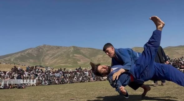 مسابقات پهلوانی محلی دشت شیوه میان ۲۲۰ ورزشکار در ولایت بدخشان به پایان رسید