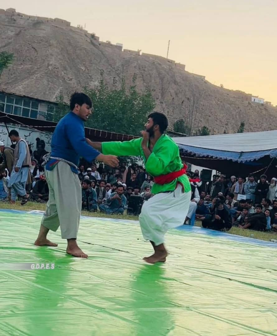 بغلان؛ برگزاری رقابت های کورش با اشتراک ۸۰ تن در شهر پلخمری