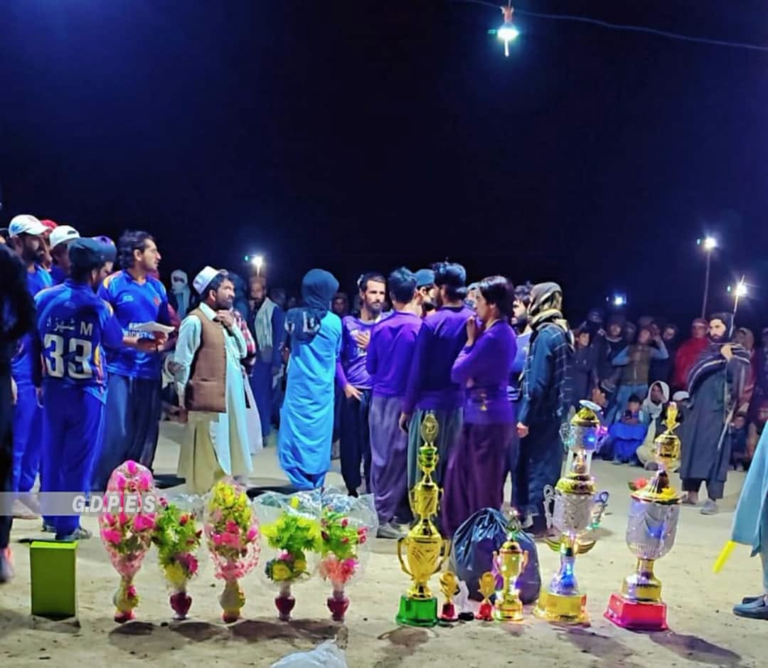 پکتیکا؛ جاني خېلو ولسوالۍ کې د ٣٥ لوبډلو ترمنځ د ټېپ بال کرېکټ سیالۍ پای ته ورسېدې