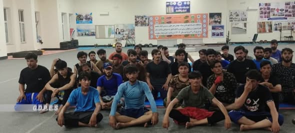 زابل؛ مرکز قلات ښار کې د ۲۲ ورزشکارانو ترمنځ د کېک بوکسېنګ سیالۍ ترسره شوې