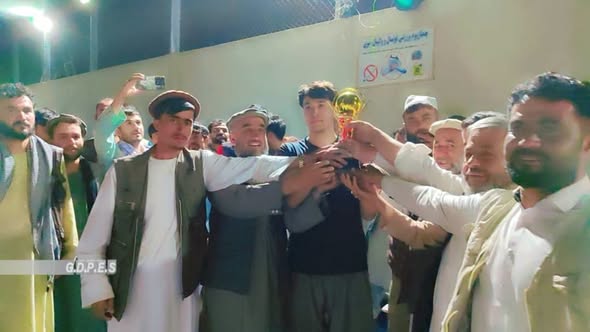 مسابقات لیگ برتر فوتسال میان ۱۰ تیم در ولسوالی ادرسکن ولایت هرات به پایان رسید