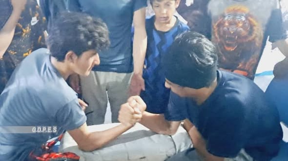 زابل؛ مرکز قلات ښار کې د ۳۵ ورزشکارانو ترمنځ د لاس چپه کولو سیالۍ ترسره شوې