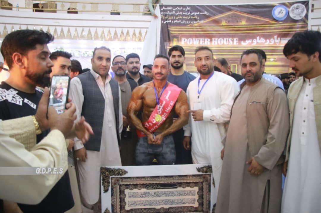 هرات کې د ۷۰ ورزشکارانو ترمنځ د بدن ښکلا او اسپورت فیزیک ټاکنیزې سیالۍ وشوې