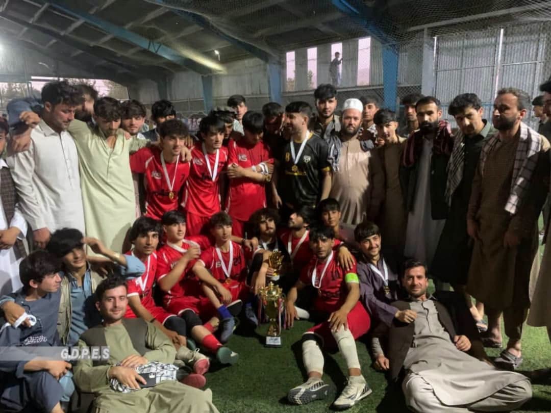 مسابقات فوتسال میان ۲۴ تیم در ولسوالی چاه آب ولایت تخار پایان یافت
